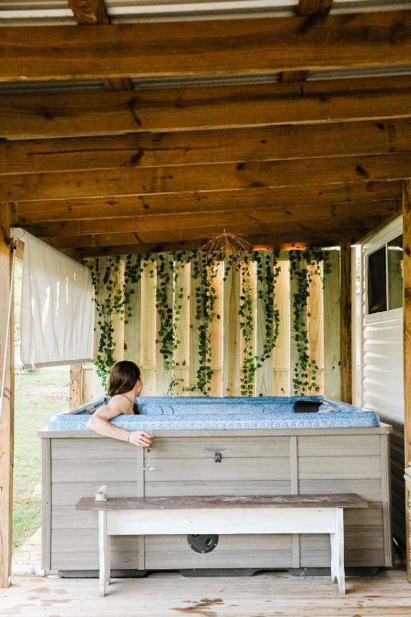Moonlight Cottage - Your Romantic & Scenic Escape セバービル エクステリア 写真
